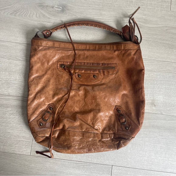 BALENCIAGA The Day Giant Shoulder Hand Bag Leather - Picture 2 of 11